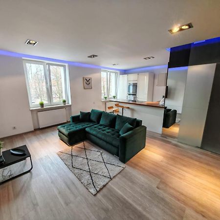 Nowoczesny Apartament III Al. Nmp Czestochowa Bagian luar foto