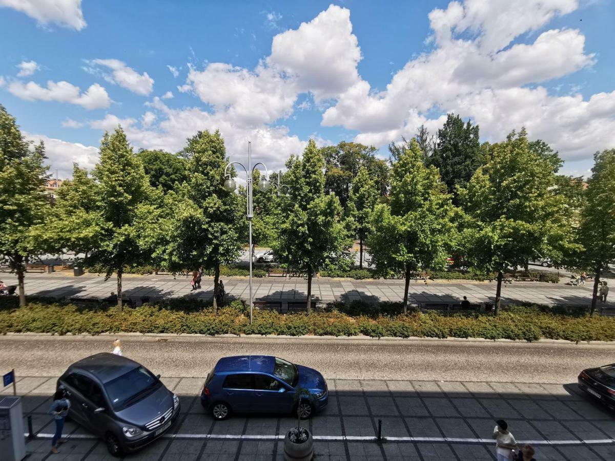 Nowoczesny Apartament III Al. Nmp Czestochowa Bagian luar foto